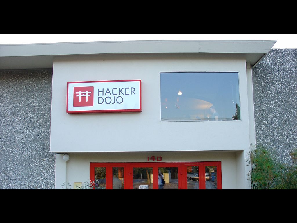 In Google’s Territory, Hackers Confront Eviction